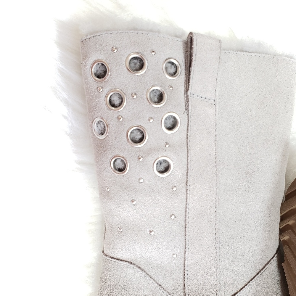 NWT UGG GREY PEEK-A-BOO (8.5) - Picture 4 of 4